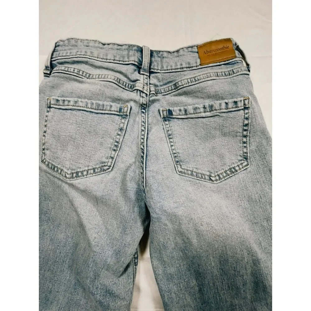 Abercrombie Kids High Rise Wide Leg Jeans Girls Size 13/14 Regular Light Wash